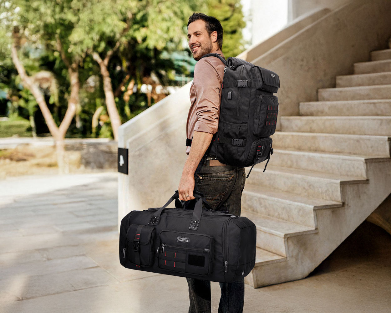 Backpack vs. Duffel: Which Travel Bag Suits Your Adventure?