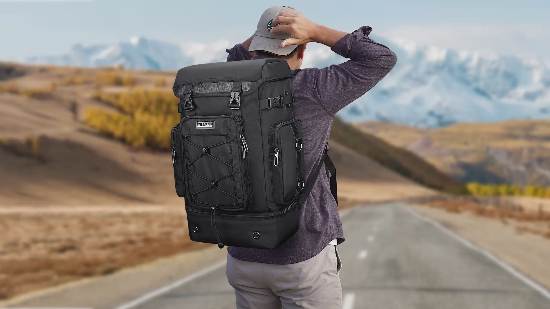 40L Nylon Travel Backpack With Shoe Compartment b691 video